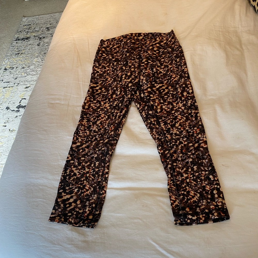 Lululemon Leggings (Size 8)